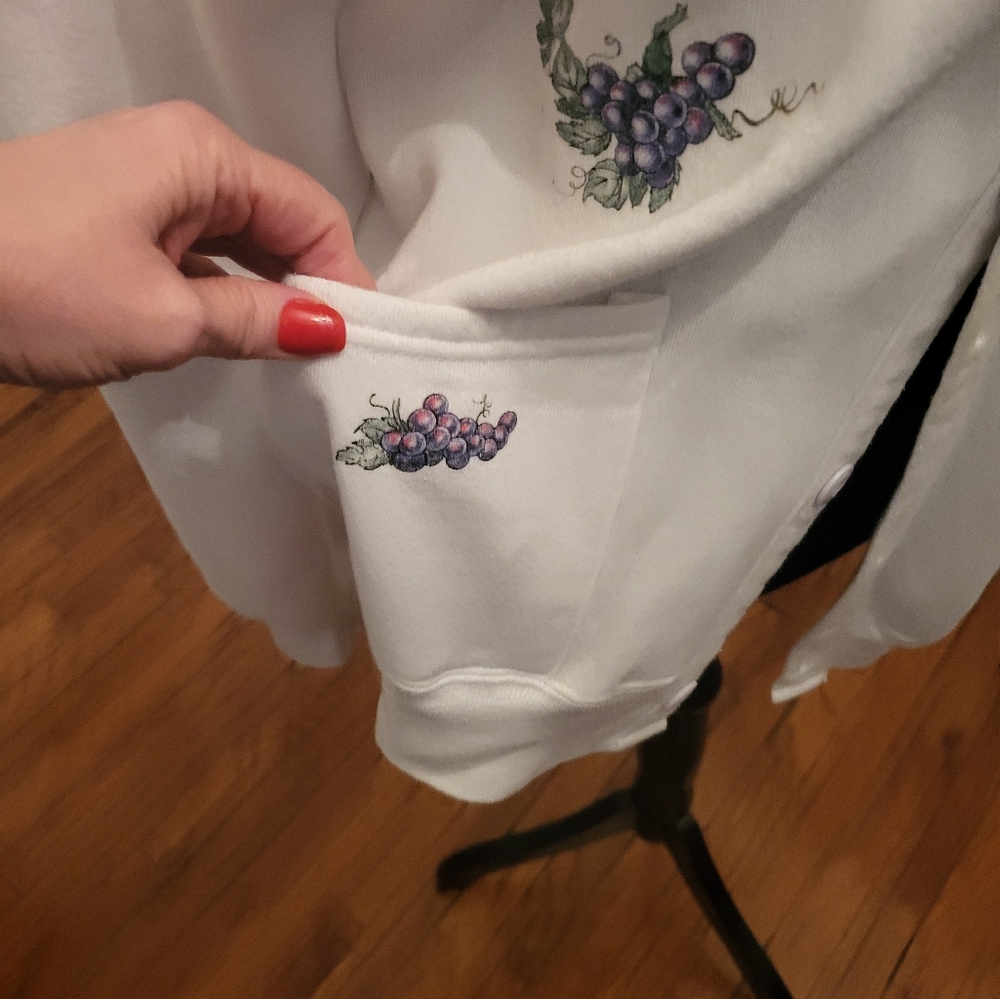 Vintage "Mom " cardigan One size fits most - Picture 6 of 10